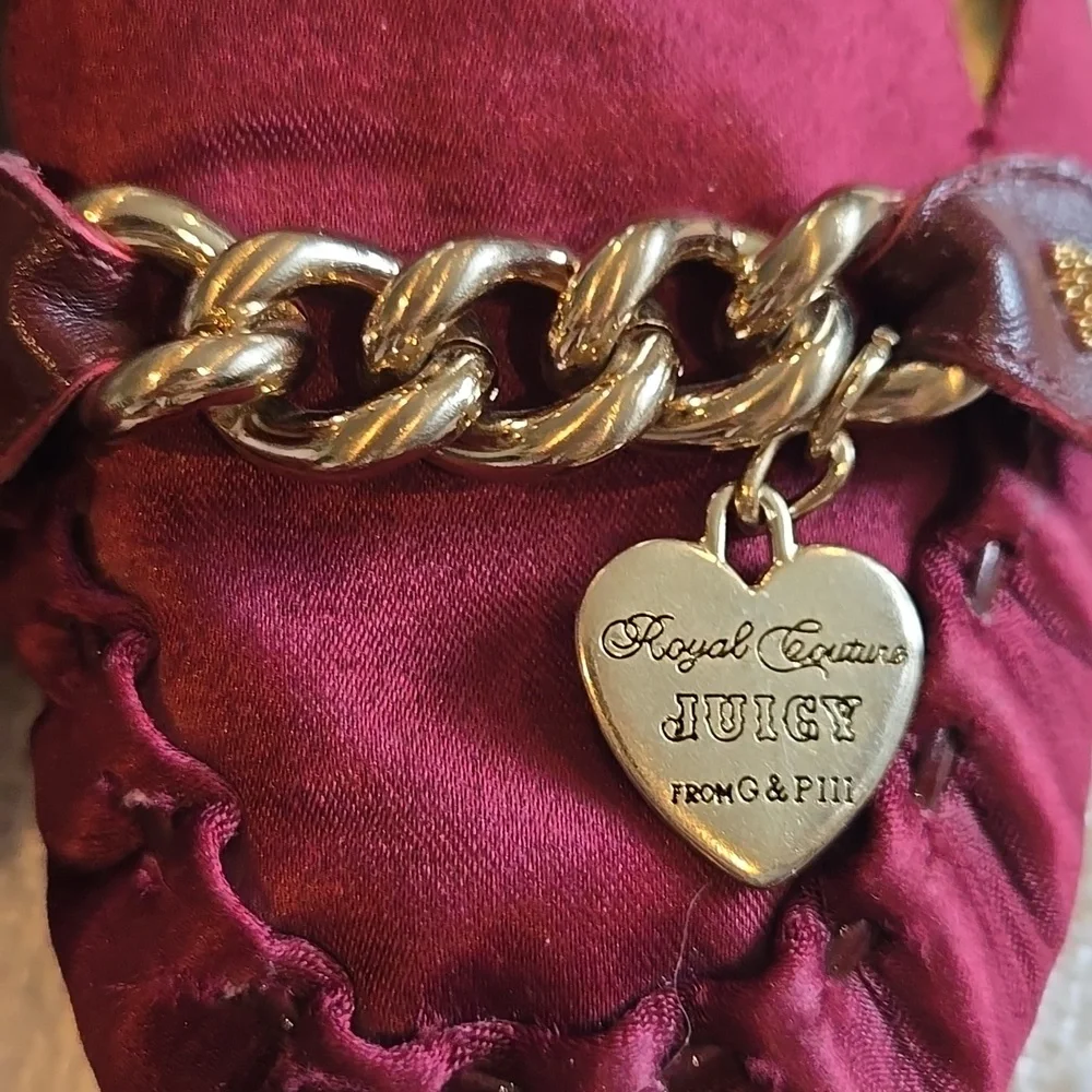 Juicy couture vintage Y2K burgundy, gold accent loafers flats shoes size 8.5